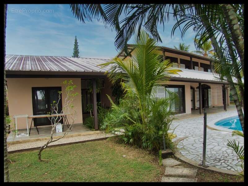 Maison à KOUROU