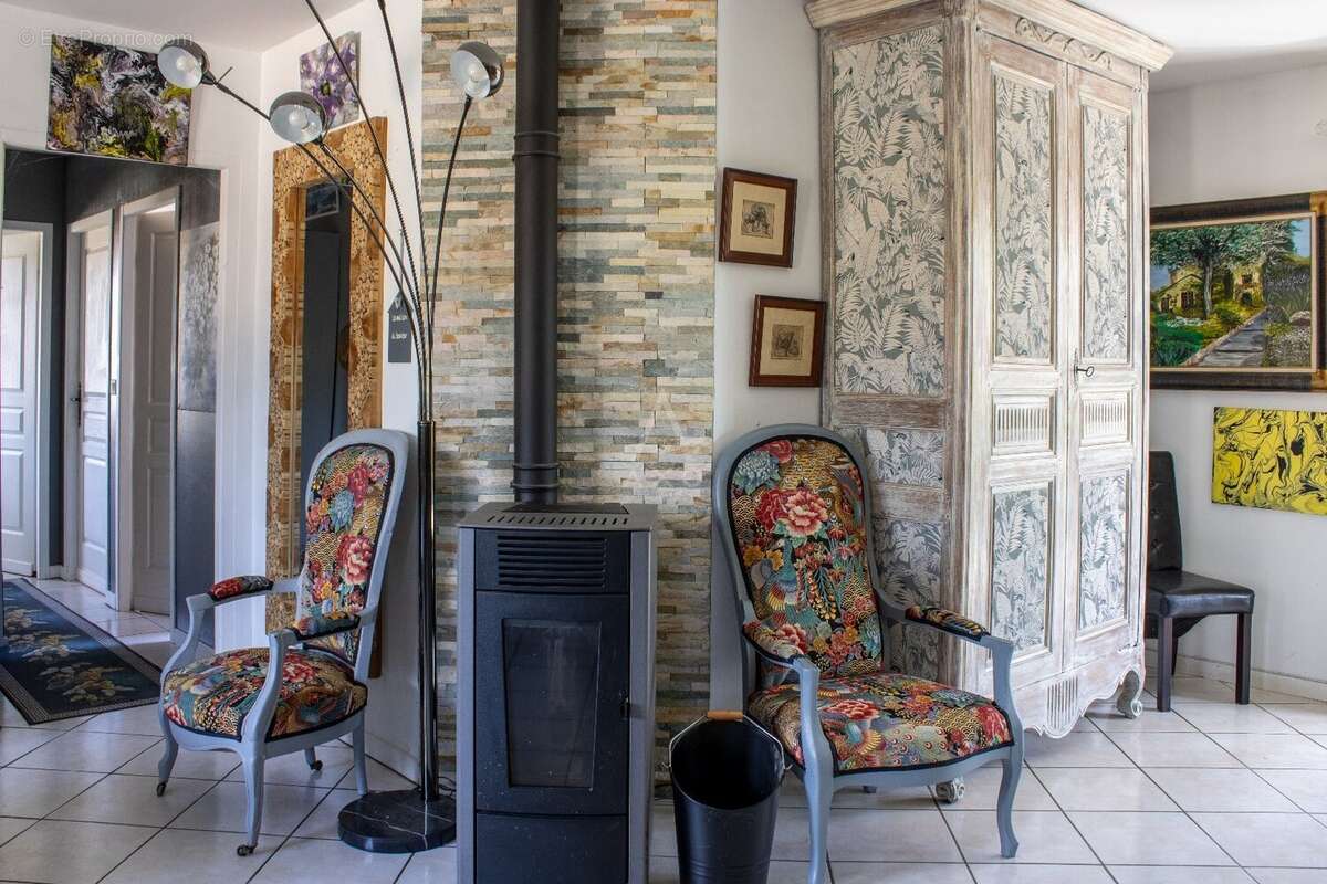 Maison à POMAREZ