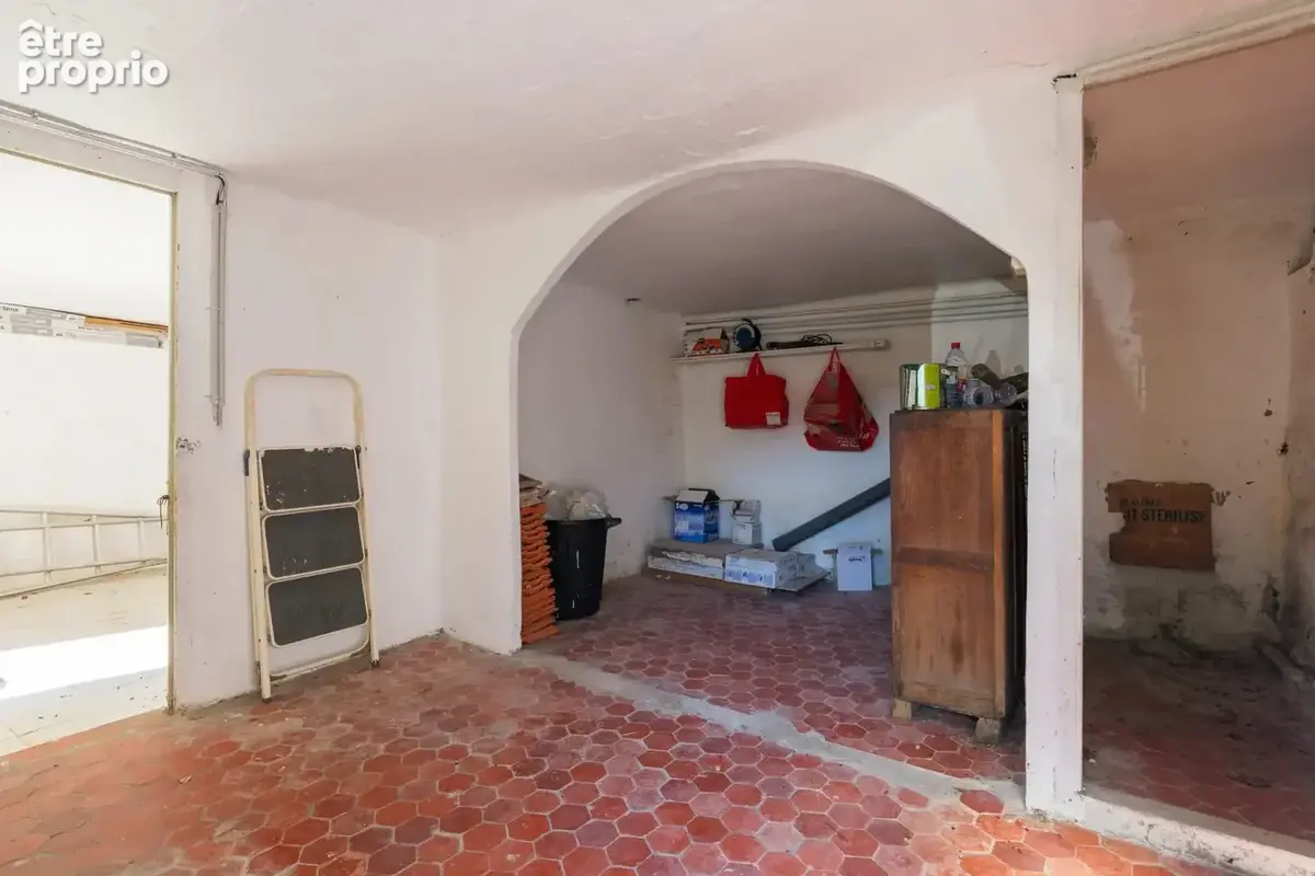Vence – Villa à pied du centre avec permis purgé pour 319 m² de surface de plancher - photo 22