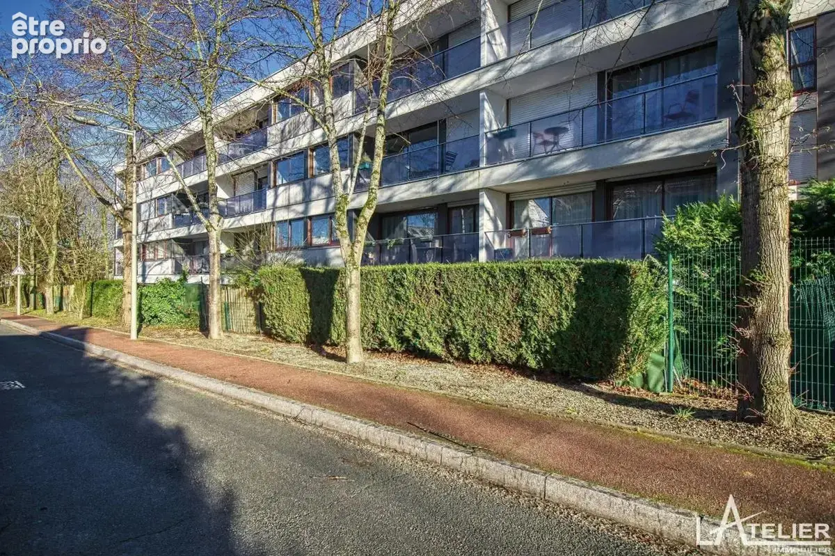 Appartement 70 m² à Sevres  - photo 2