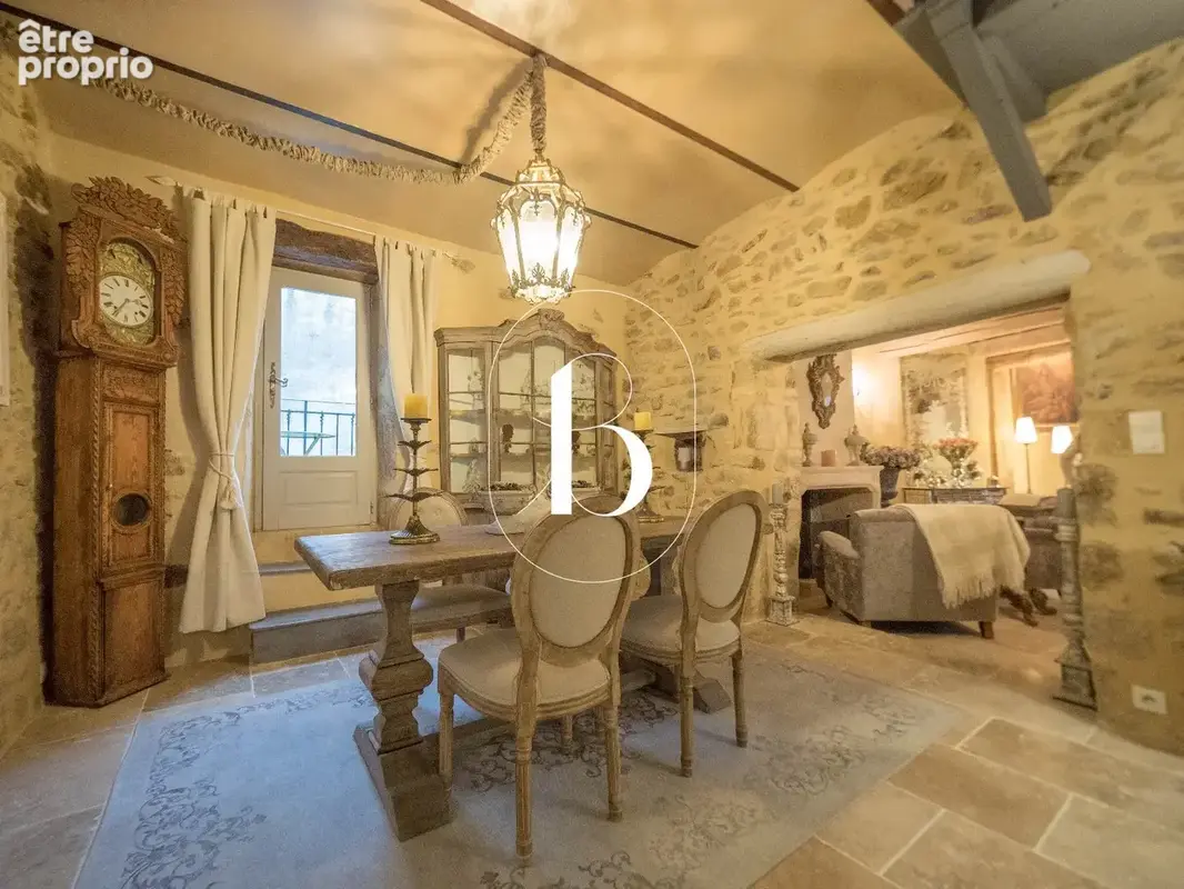 Maison 9 pièces 178 m² à vendre à Uzes (30700) - photo 9