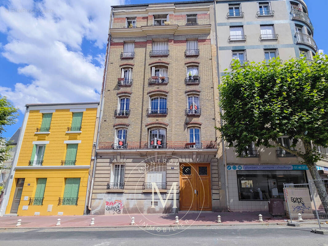 Appartement à MONTROUGE