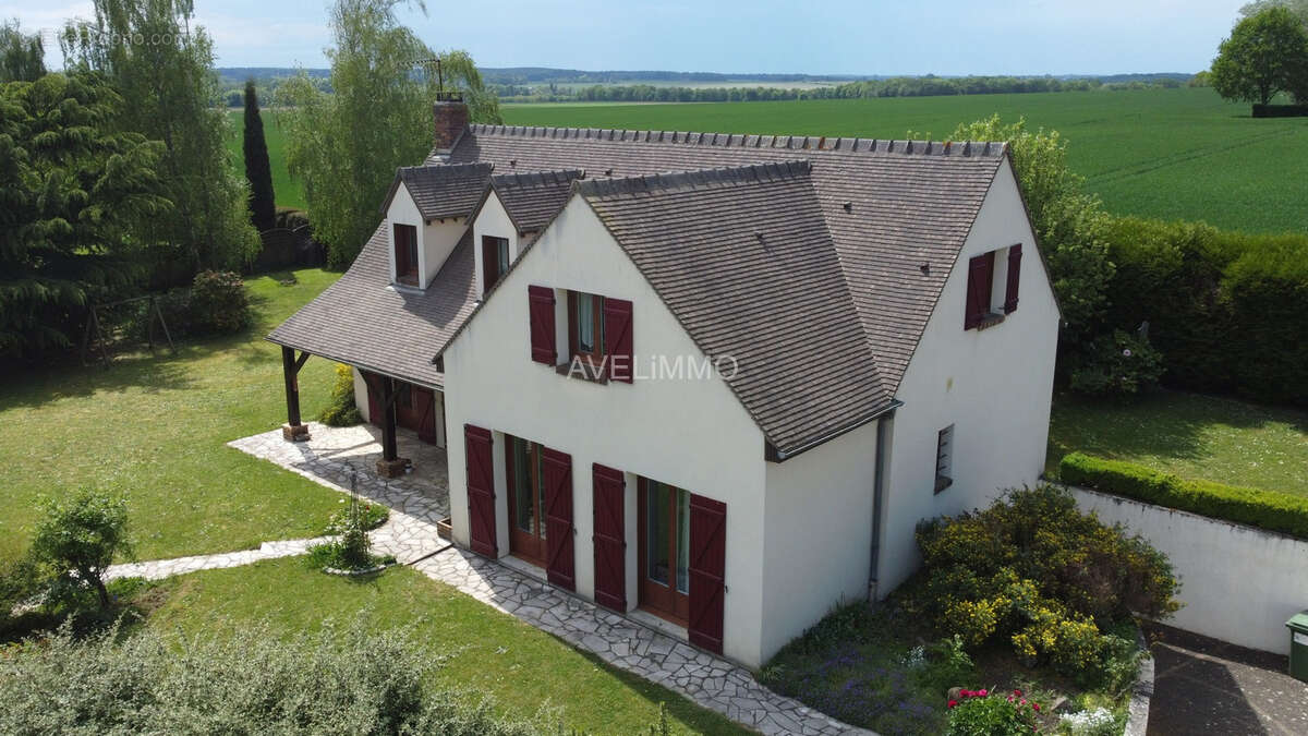Maison à ORGERUS