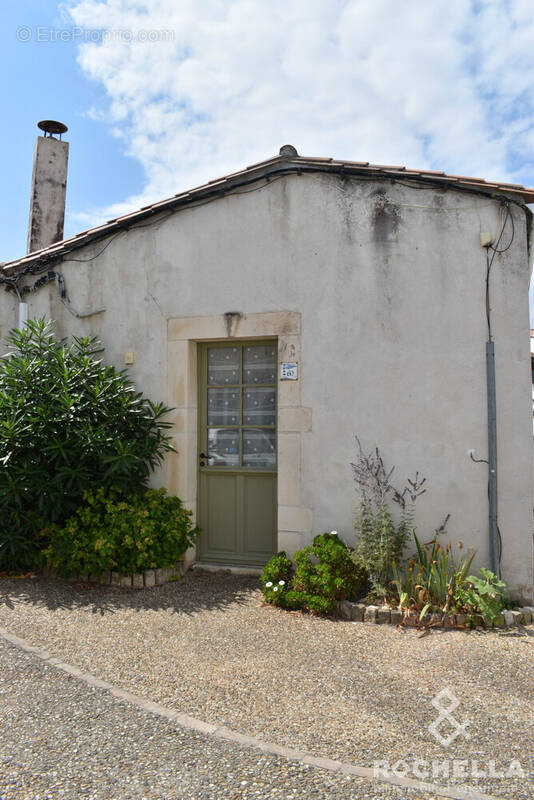 Maison à LA COUARDE-SUR-MER