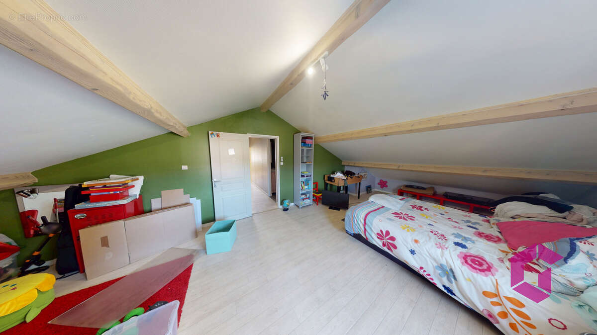 Villa coup de cœur de 170m2 : Piscine, Sport & Vue dégagée - photo 13