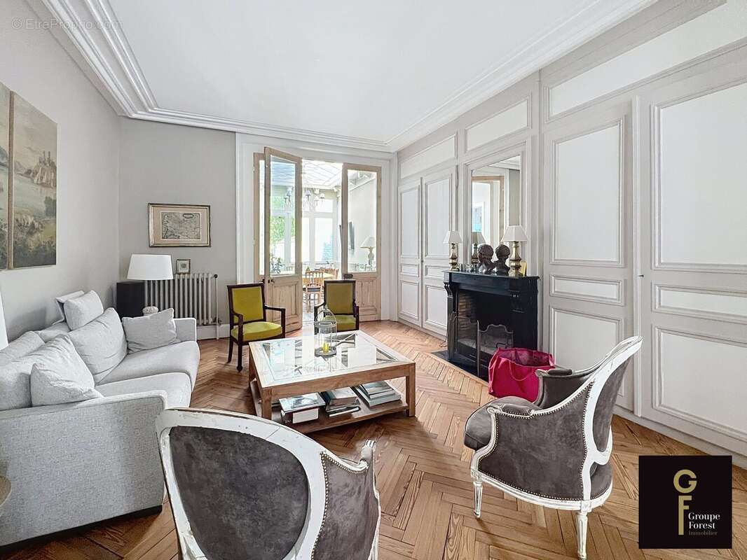 Maison à LA MADELEINE