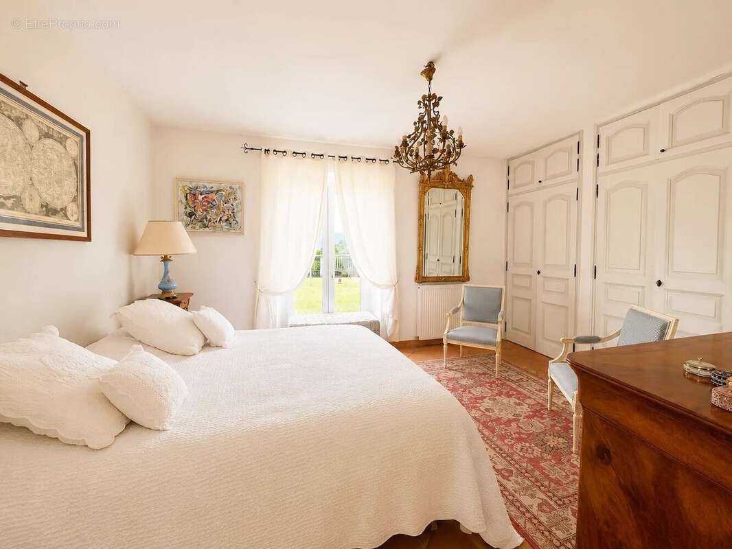Maison à FAYENCE