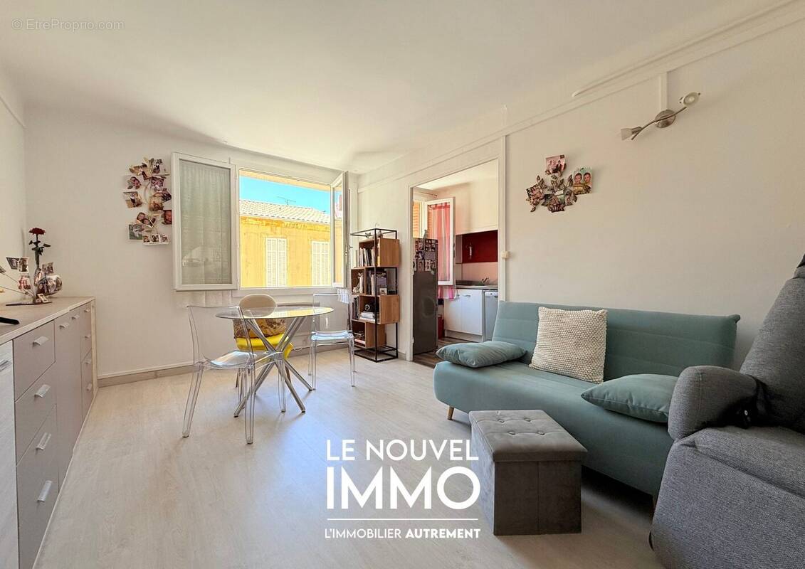 Appartement à MARSEILLE-4E