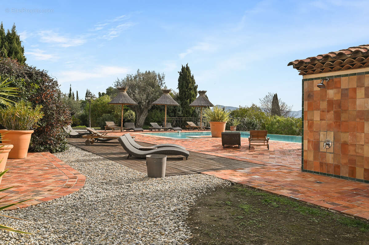 Maison à LA CADIERE-D'AZUR