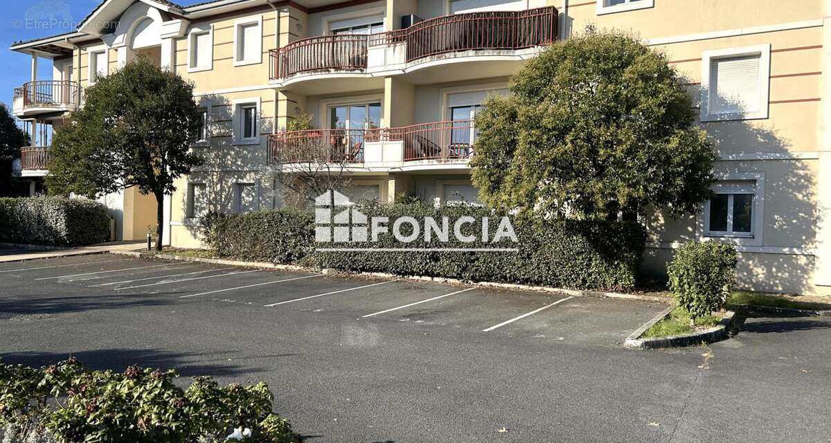 Appartement à VILLENAVE-D'ORNON