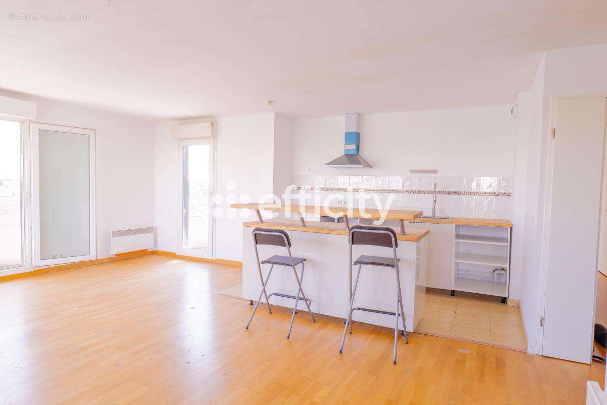 Appartement à VITRY-SUR-SEINE