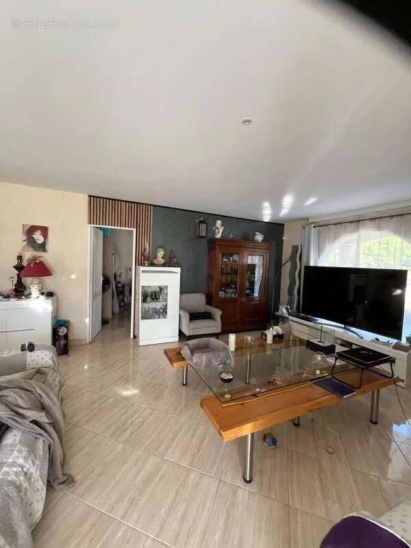 Maison à COULOUNIEIX-CHAMIERS