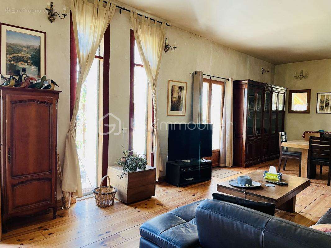 Maison à FORCALQUIER