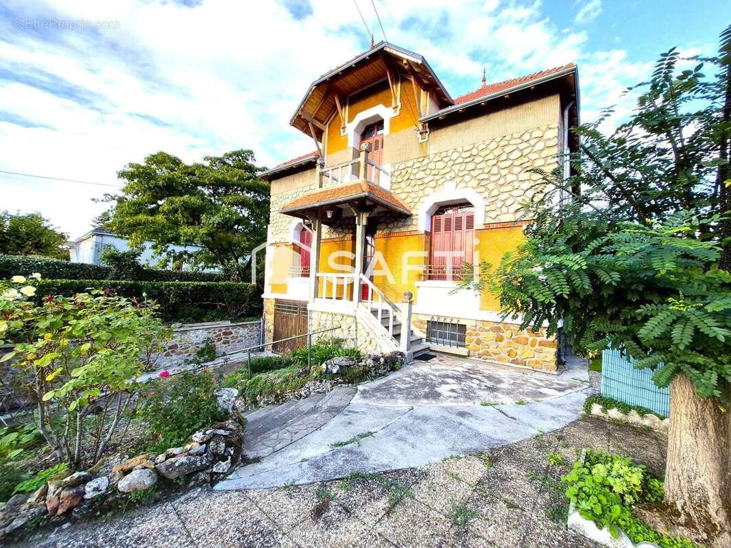 Photo 8 - Maison à DESCARTES