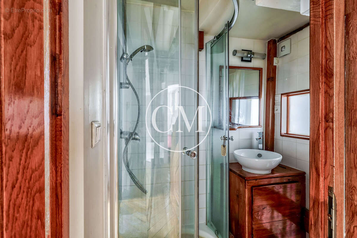 Appartement à VERSAILLES