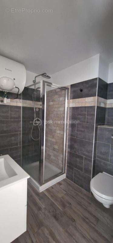 Appartement t2 - photo 2