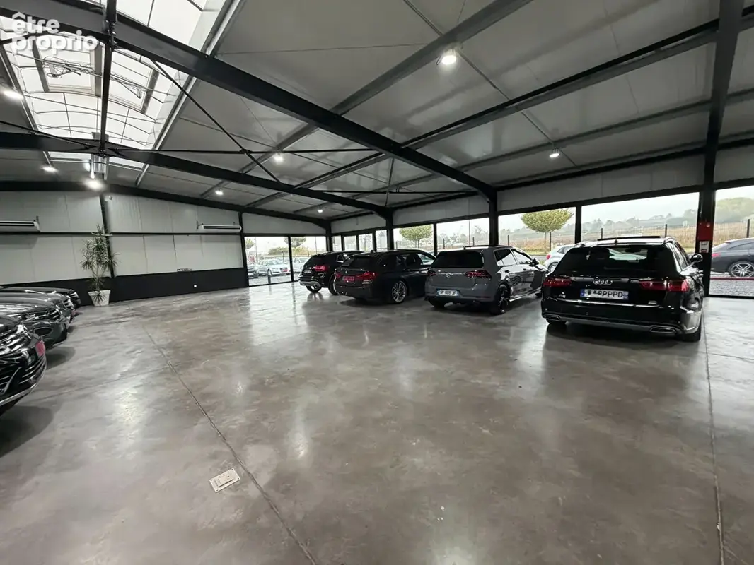 Local commercial Bureaux,garage,multiservice,divers Viry Noureuil 6 pièce(s) 3021 m2 - photo 5
