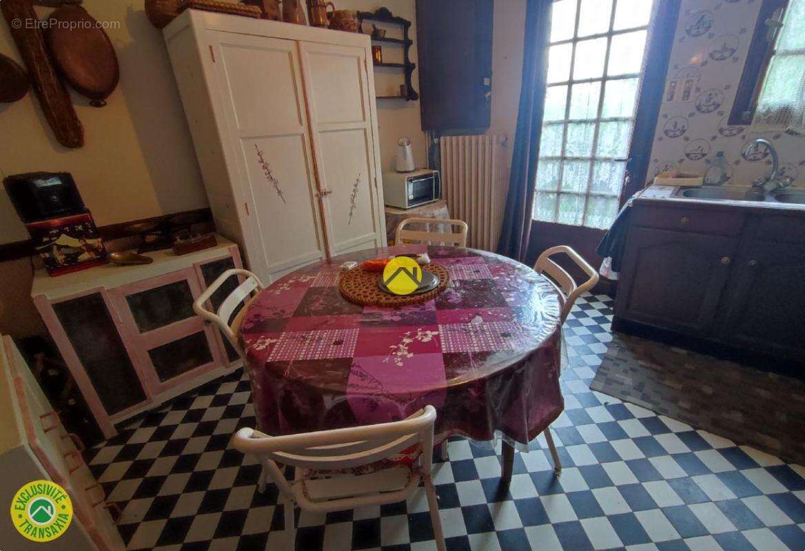 Maison de village et dependance - photo 6