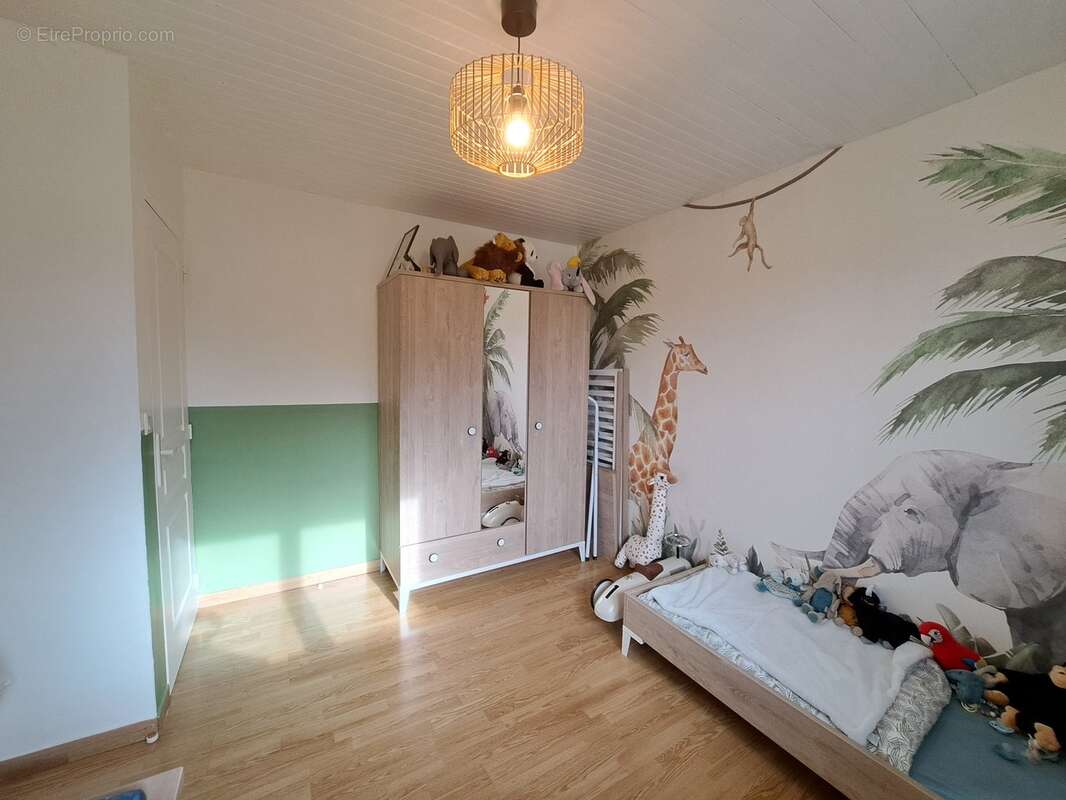 Maison 105 m² à Saint-Michel  - photo 250