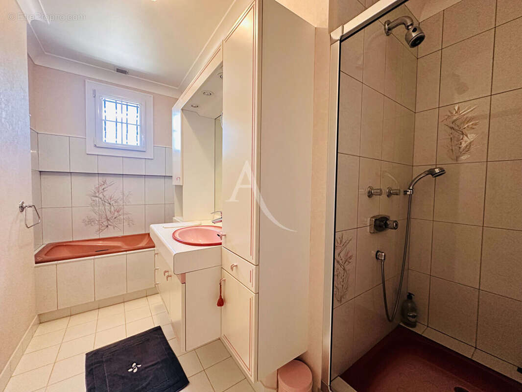 Maison Villebarou 5 pièce(s) 120 m² - photo 8