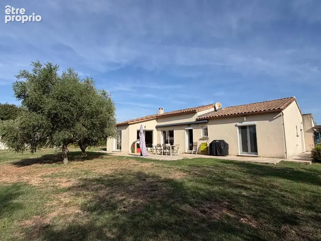 Maison à BARJAC