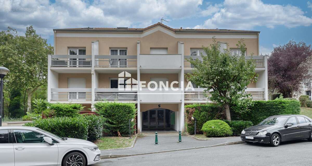 Appartement à SAINT-GERMAIN-LES-CORBEIL