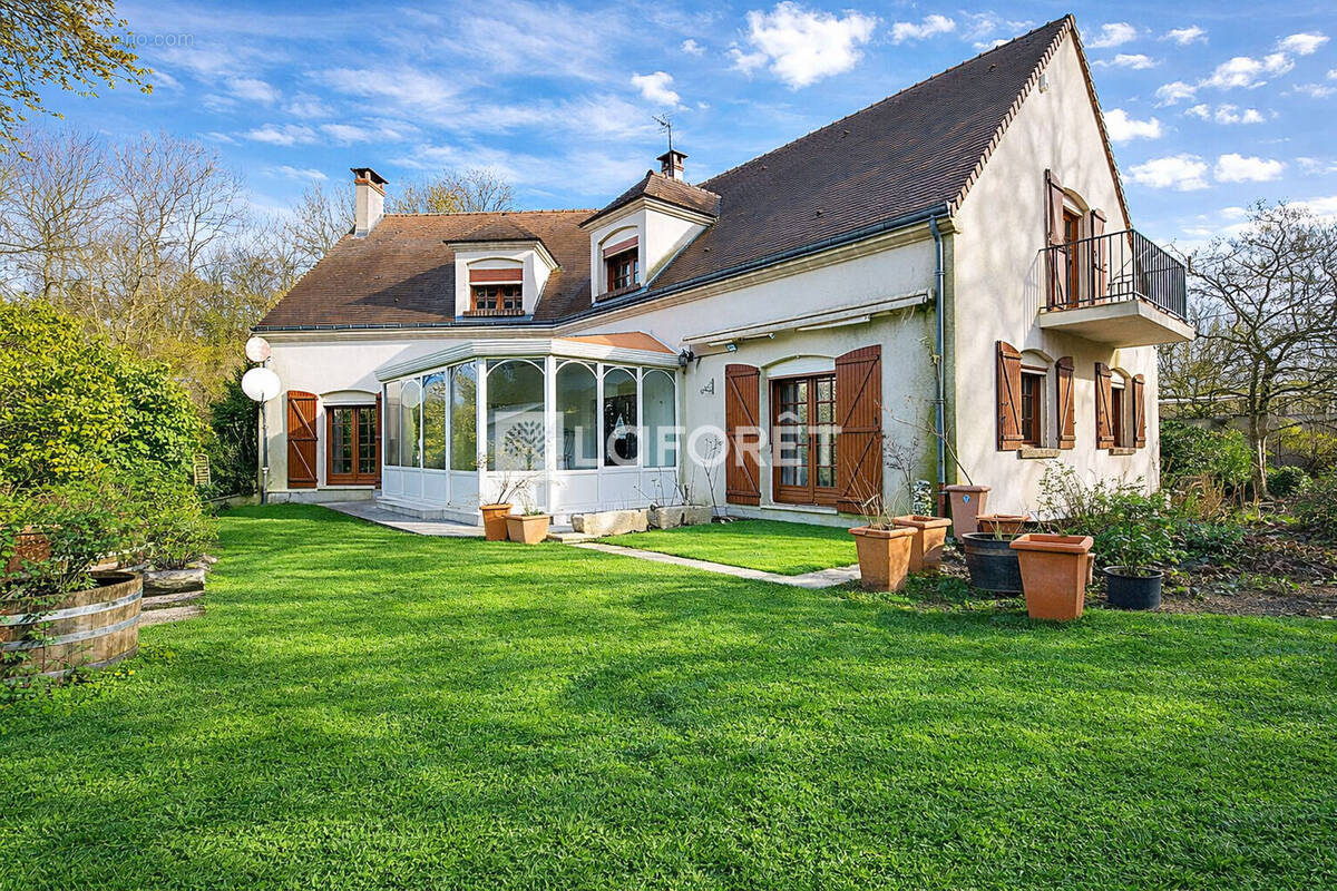 Maison à NOGENT-LE-PHAYE