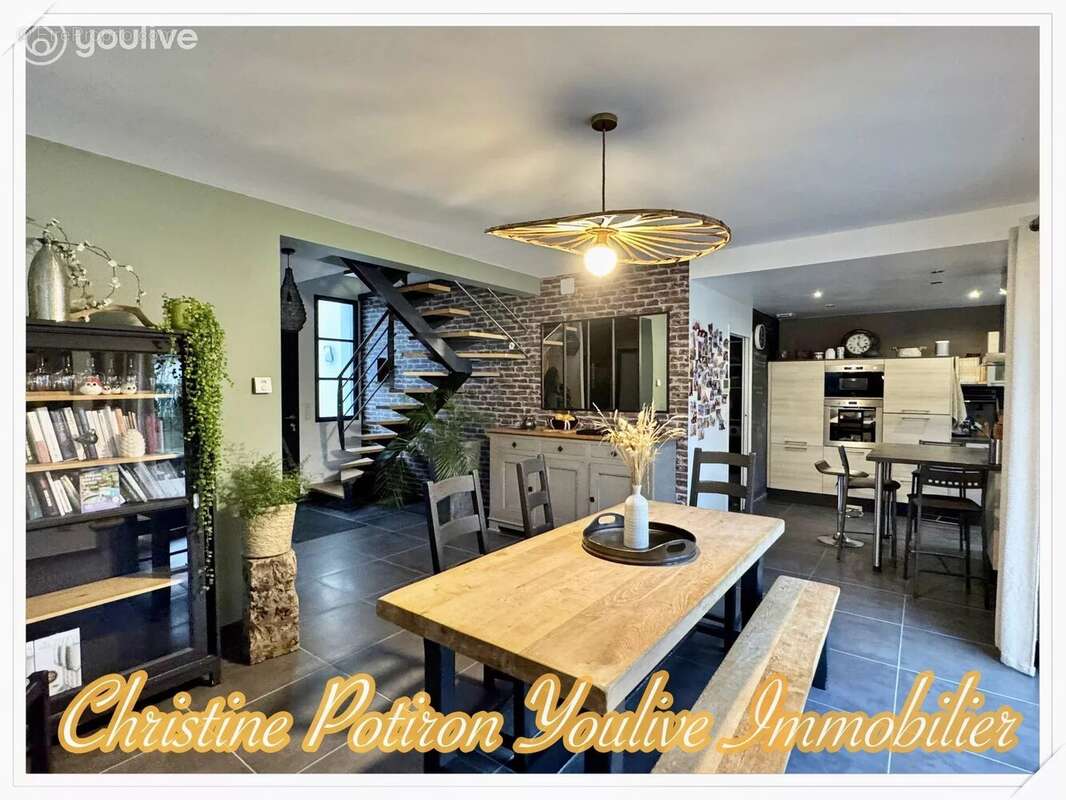 Maison à NOYAL-PONTIVY