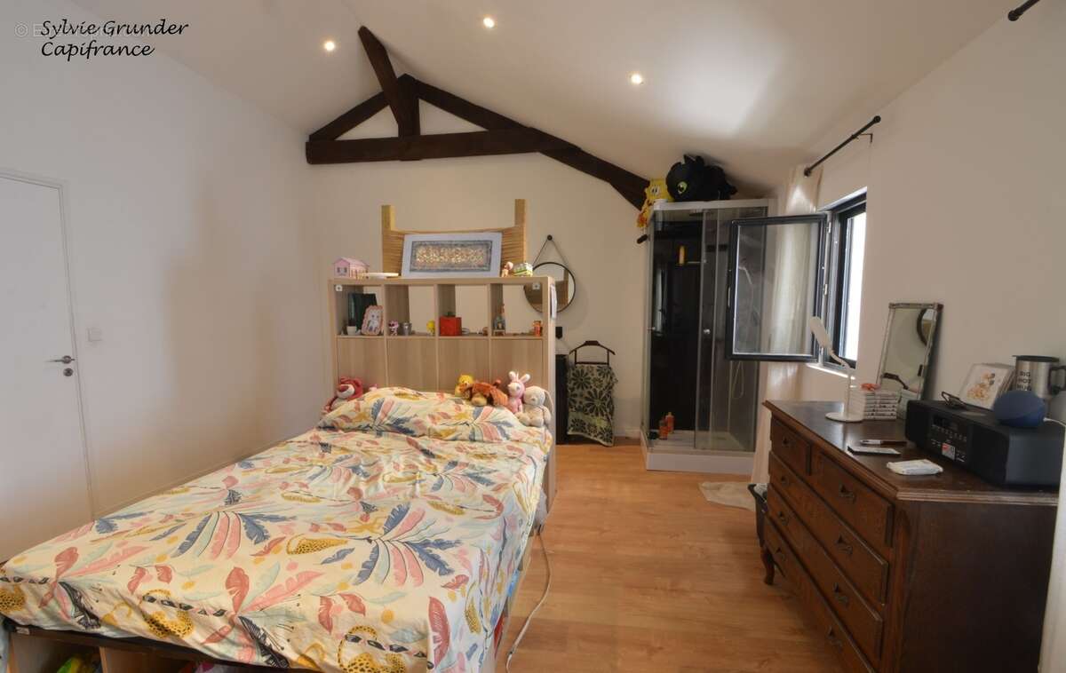 Maison à vendre 5 pièces SALON DE PROVENCE (13)209M² avec extérieurs et garage - photo 9