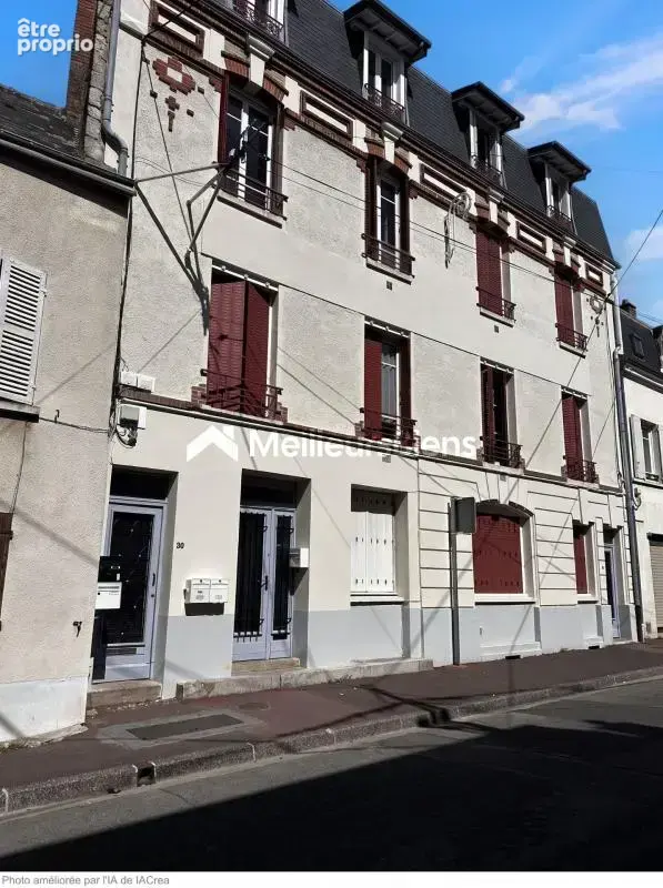 Appartement F3 rénové de 70 m2 - photo 5