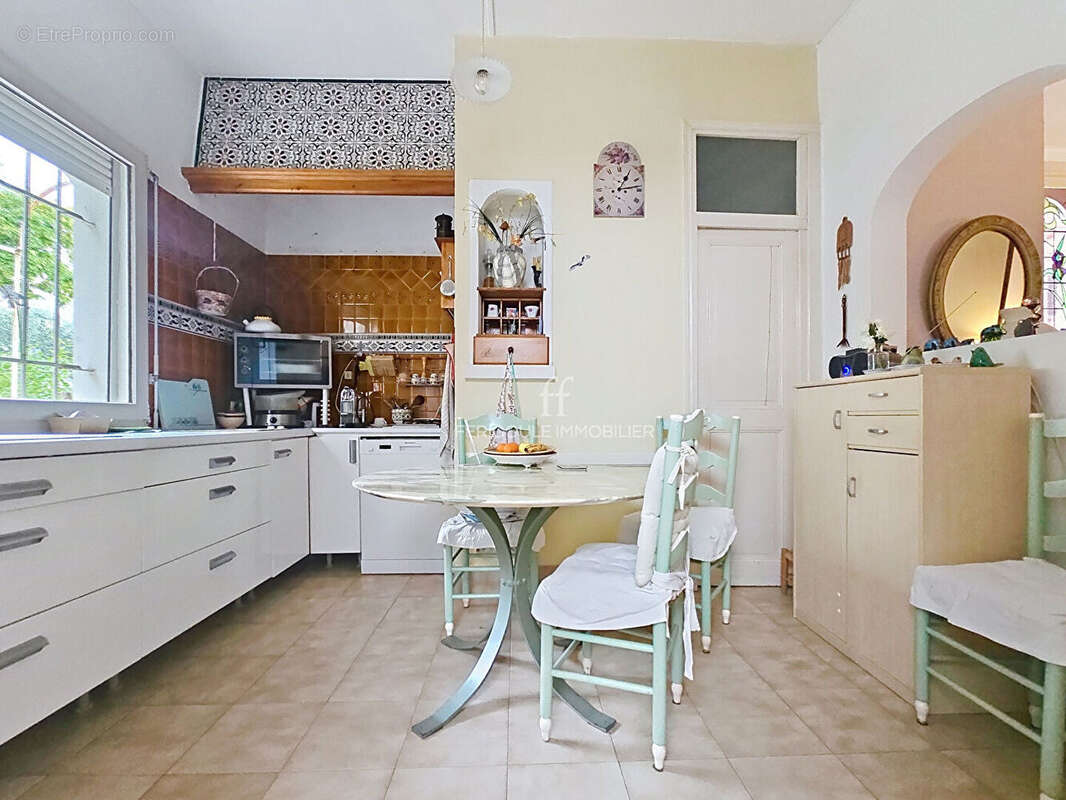 Maison à VILLENEUVE-LES-AVIGNON