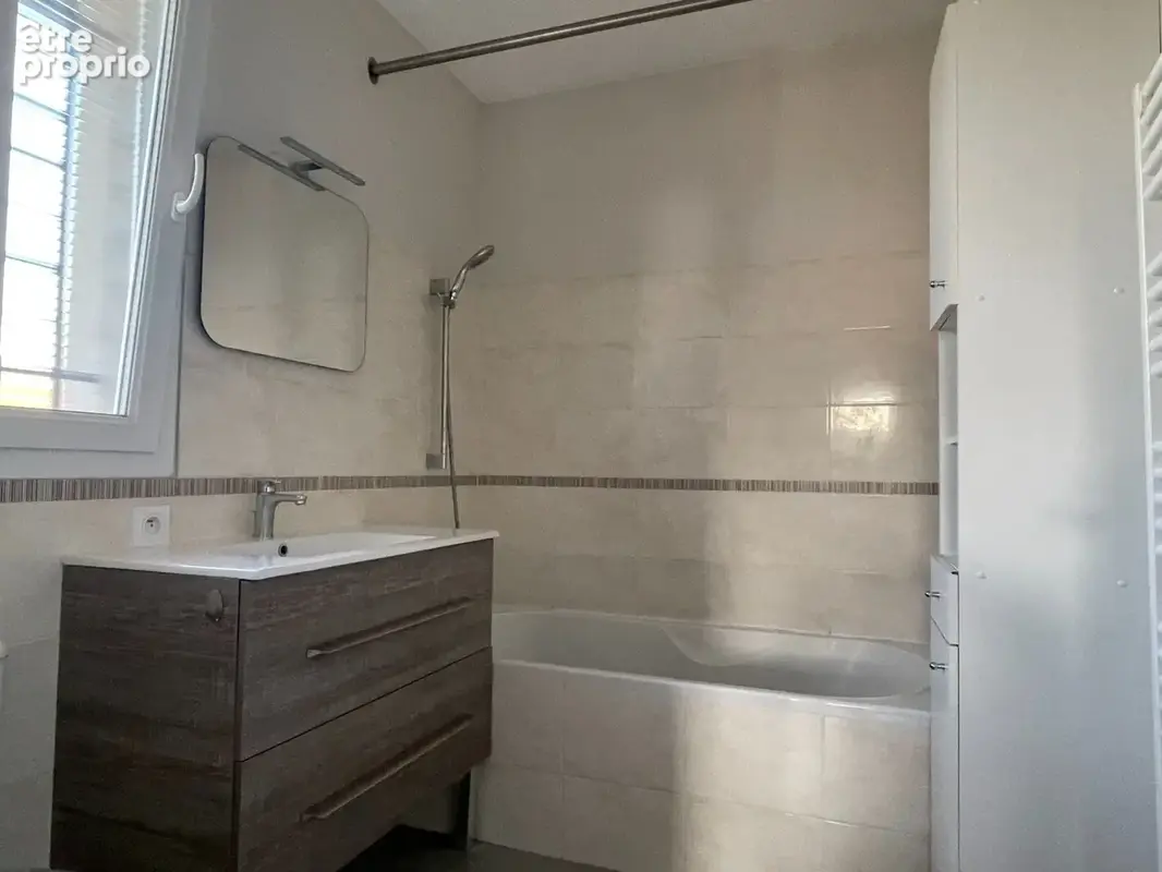 Maison 4 pièces 99 m² à vendre à Bourg-De-Peage (26300) - photo 8