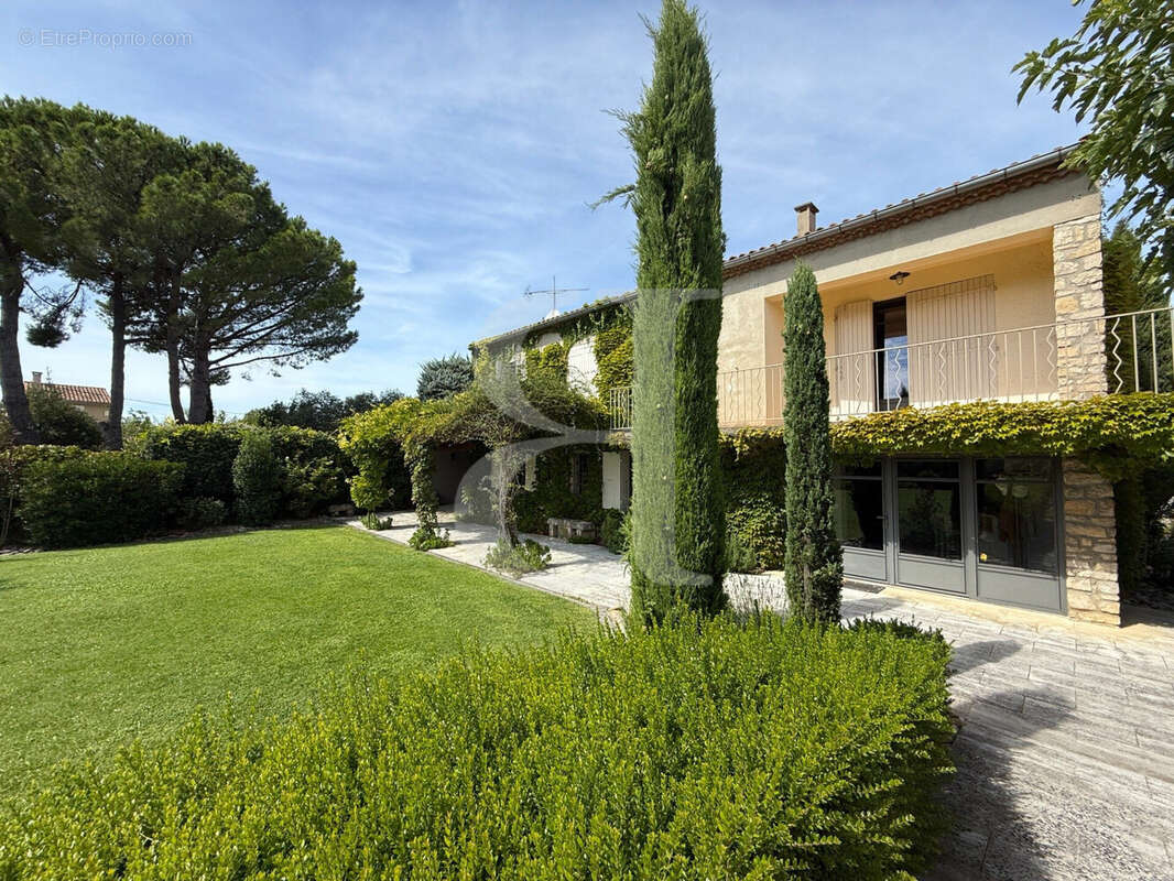 Maison à SAINT-REMY-DE-PROVENCE
