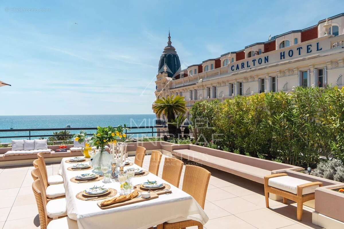Appartement à CANNES