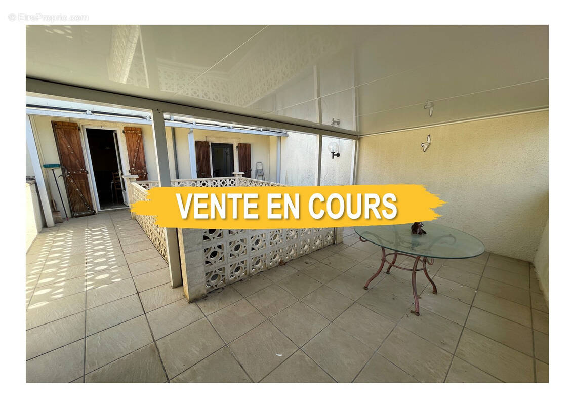 Maison à SAINT-JUERY