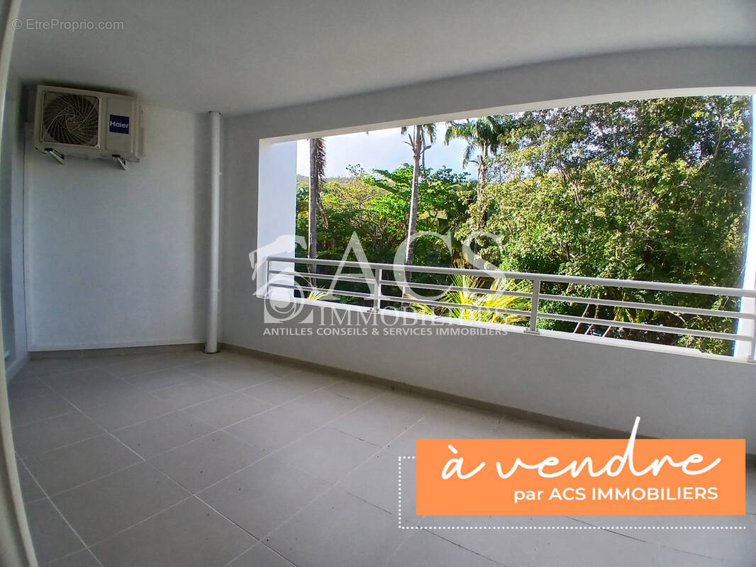 Appartement à LES TROIS-ILETS
