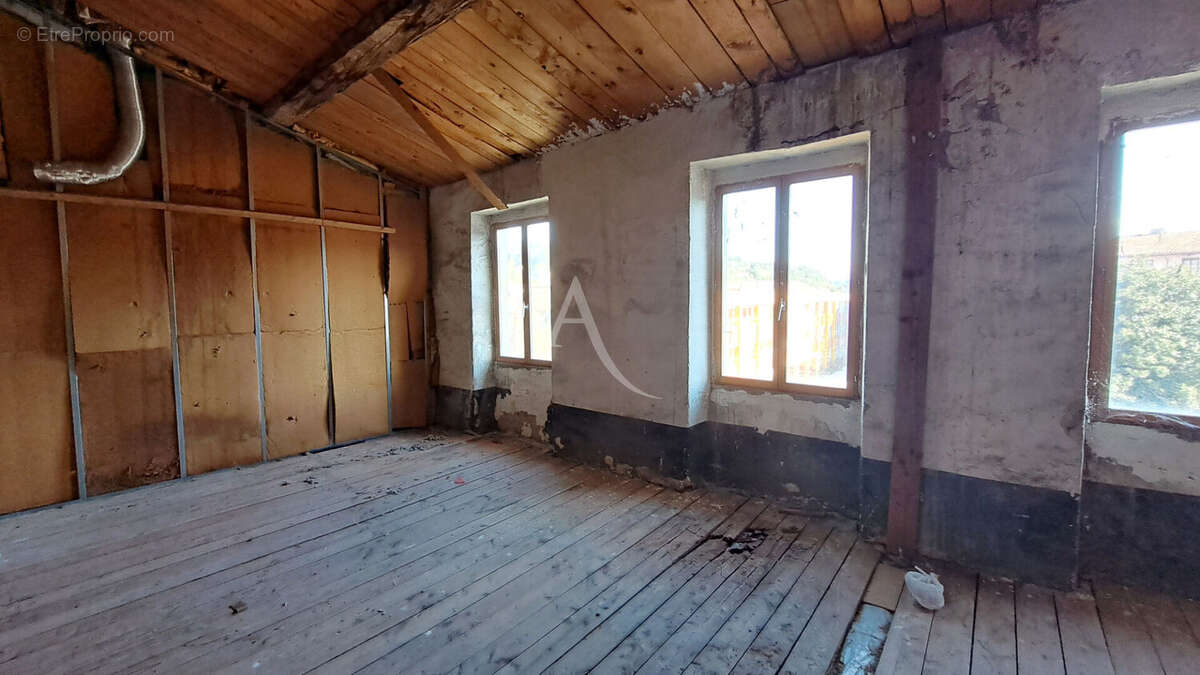 Appartement à BEDARIEUX