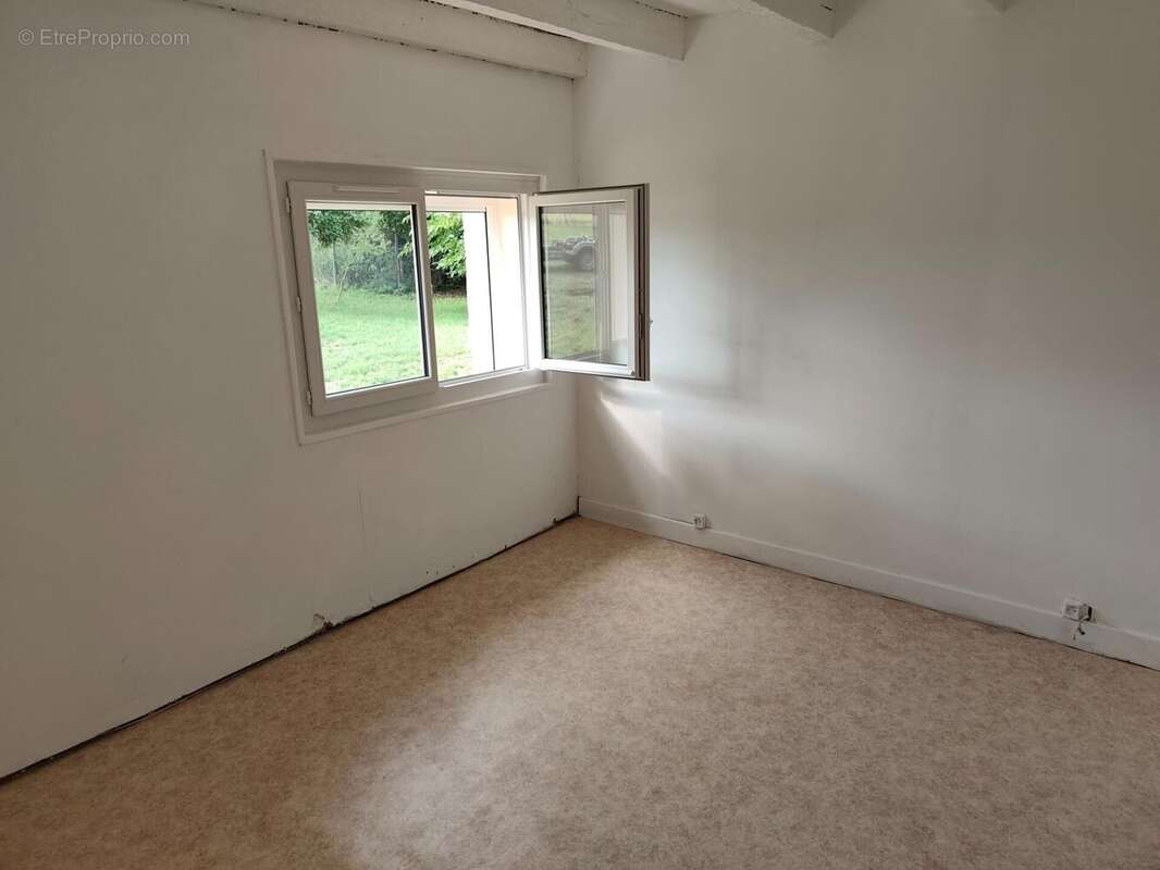 Photo 7 - Maison à ROUVRES-LES-BOIS