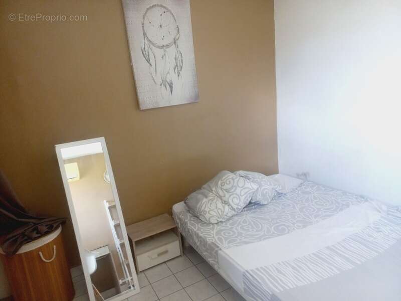 Appartement à LES ABYMES