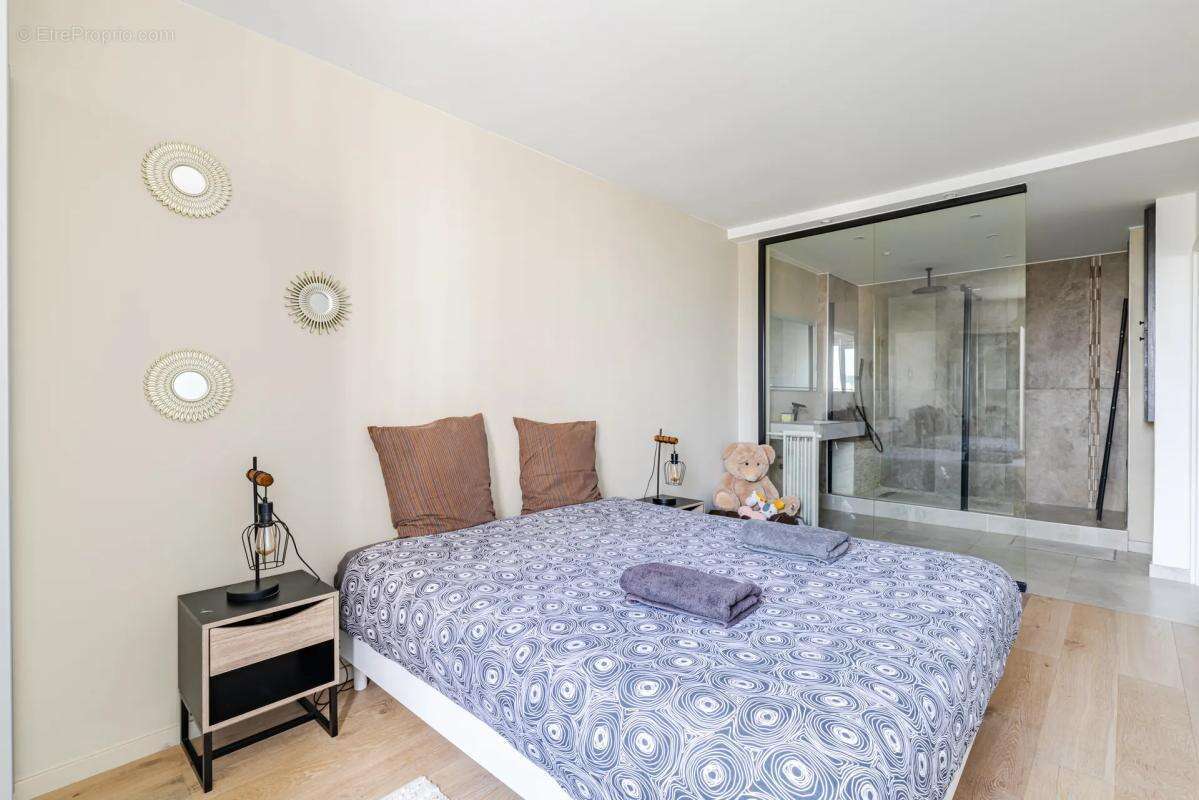 Appartement à ASNIERES-SUR-SEINE