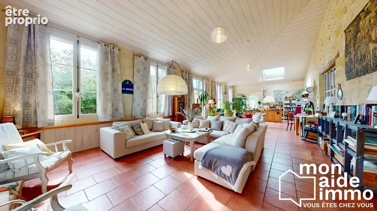 Photo Maison à Coutras au prix de 359 000€