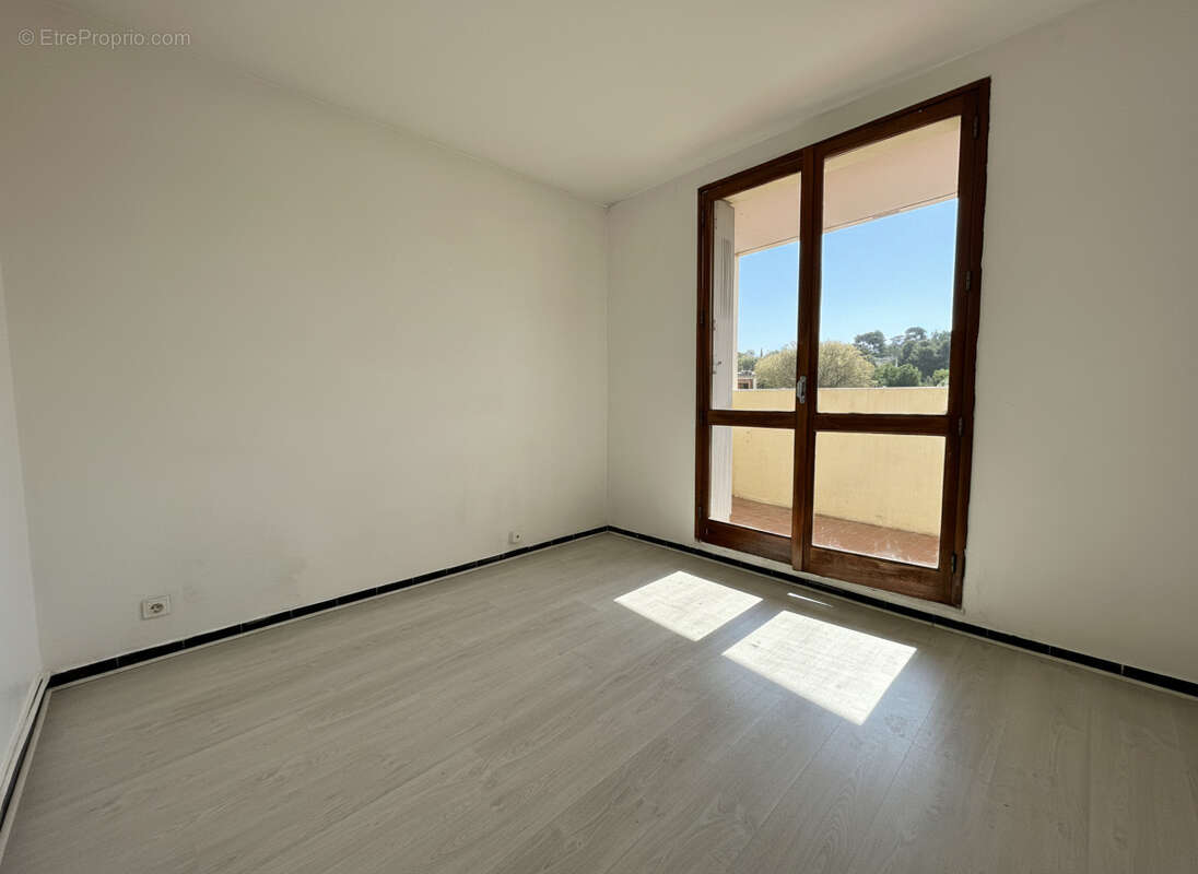 Appartement à MARSEILLE-13E