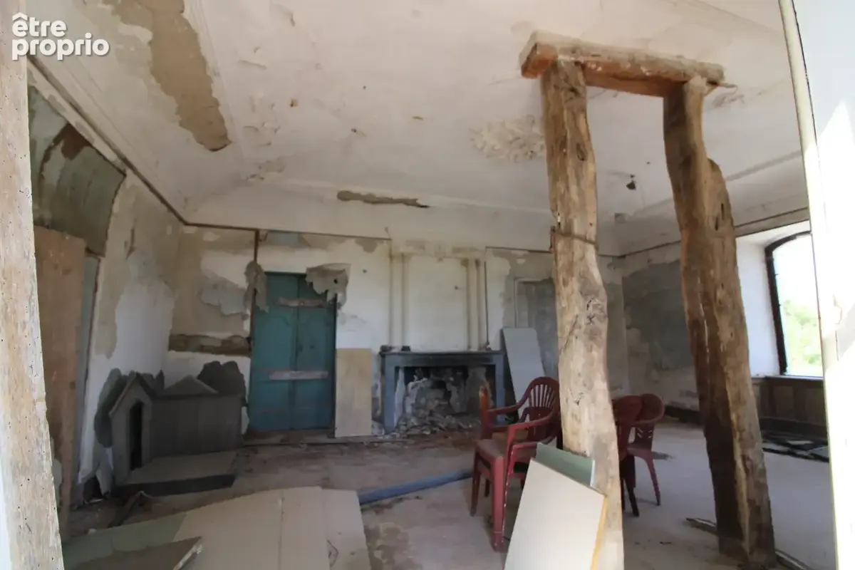 Mas de 2500 m2 sur 26 hectares. - photo 109
