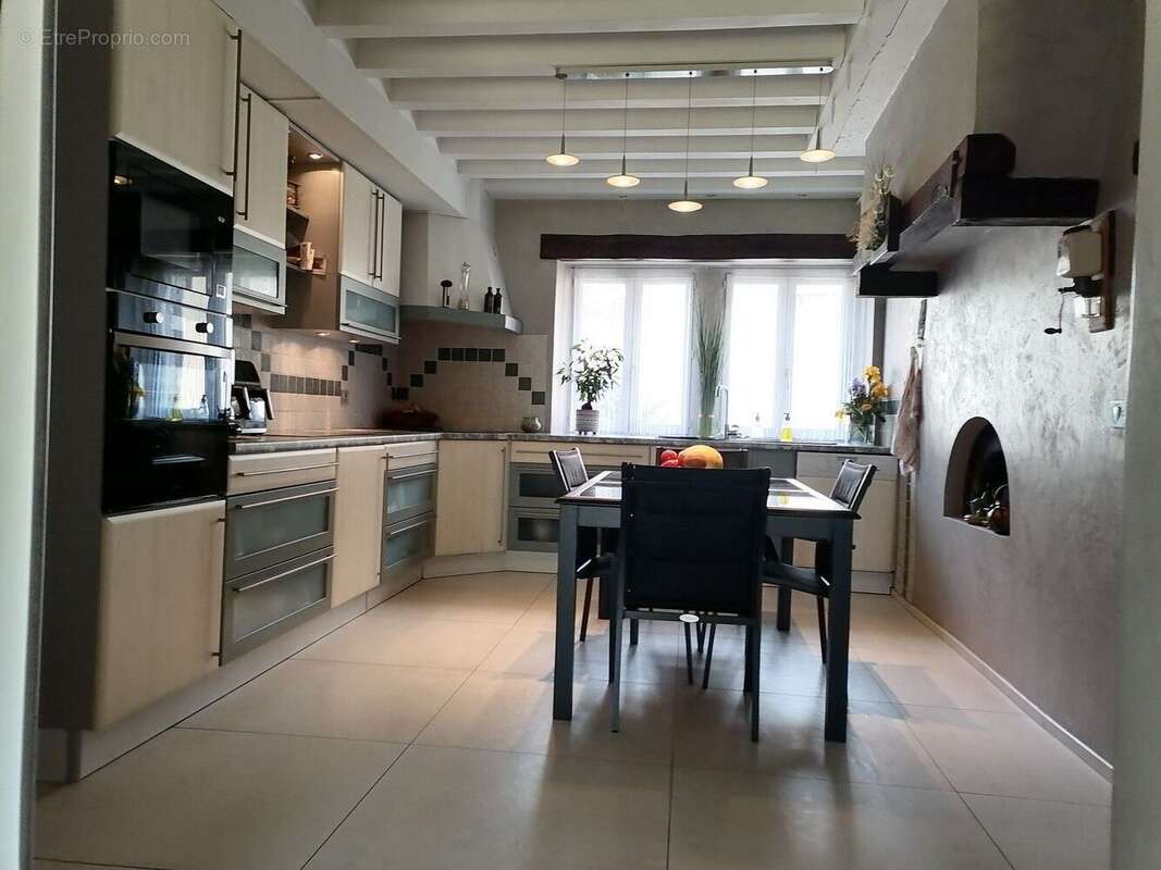Maison 206 m² à Amilly  - photo 4