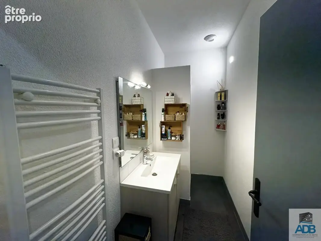 Roanne Appartement au rez de chaussé avec terrasse de 40 m2 - photo 10