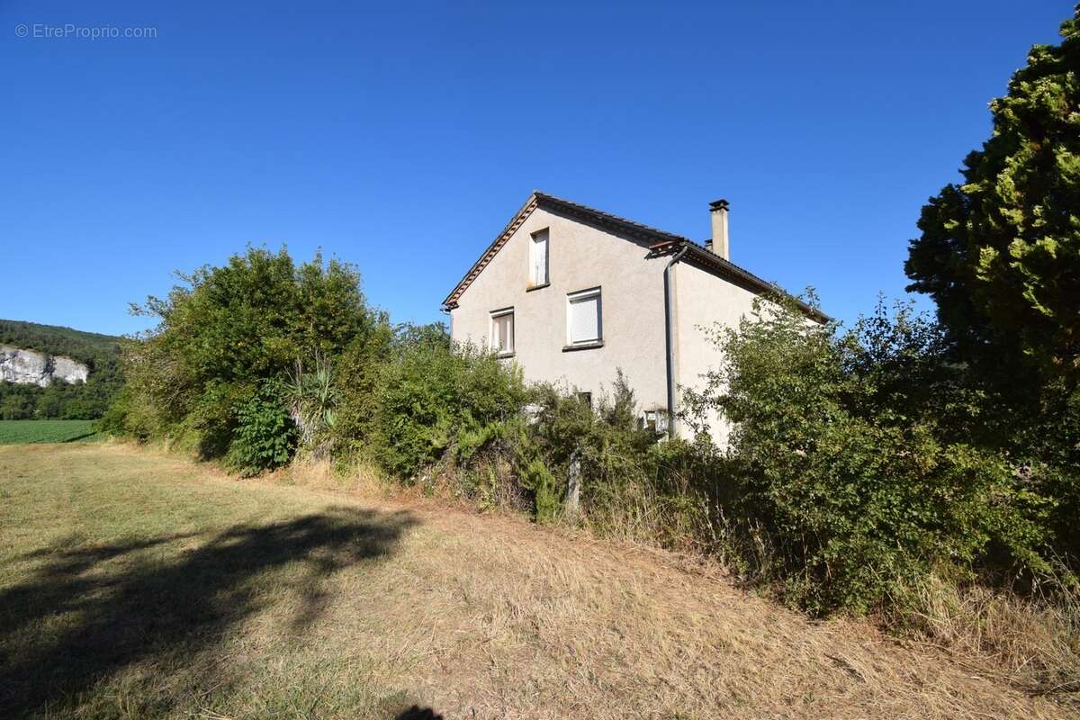 Maison à vendre 4 pièces TOUR DE FAURE (46) - photo 3