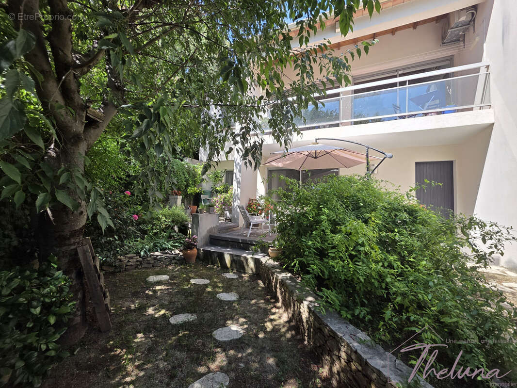 Maison à NIMES