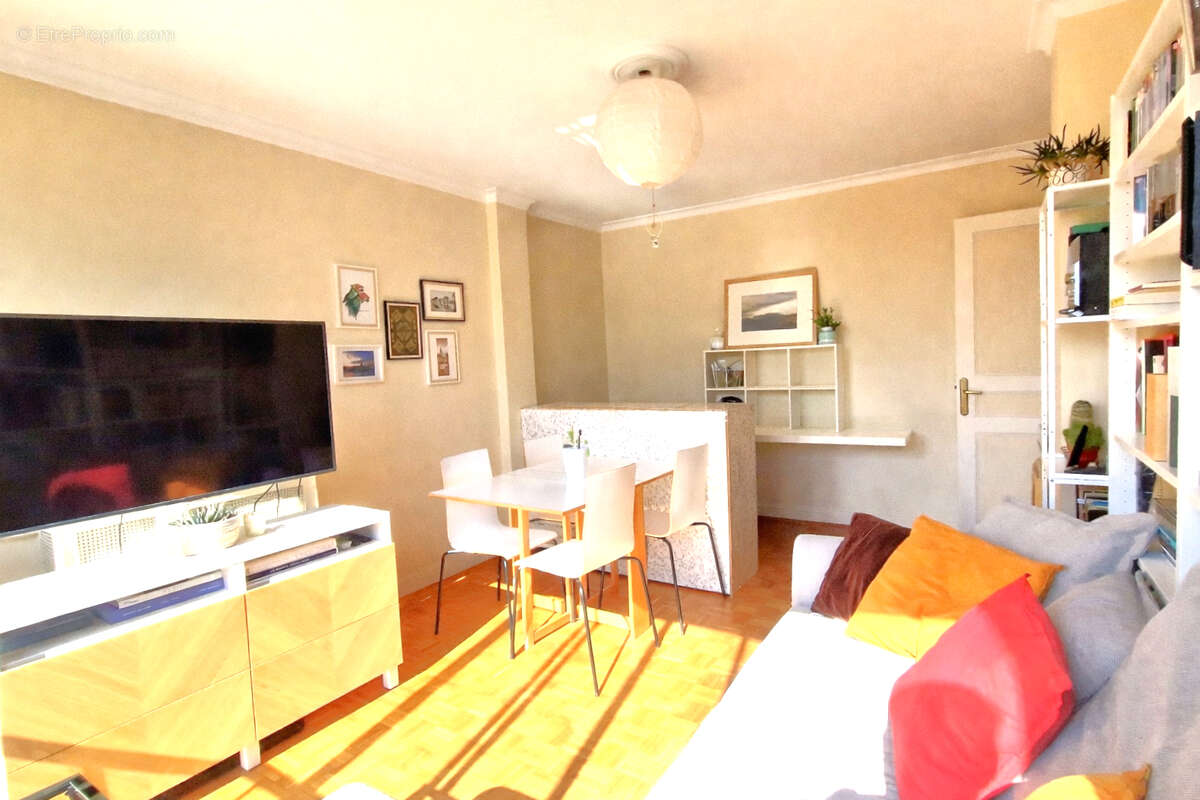 Appartement à CHOISY-LE-ROI