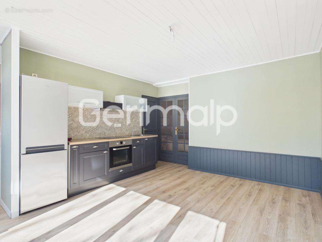 Appartement à MENTHON-SAINT-BERNARD