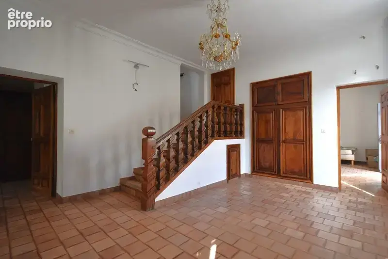 Maison à vendre 7 pièces CARPENTRAS (84) - photo 4